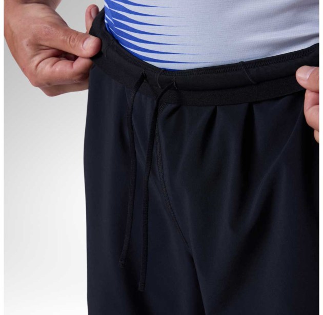 RLNMP30_200_72DPI_05-1000x1000-21653930-6461-47d1-bd1b-d459d609c546